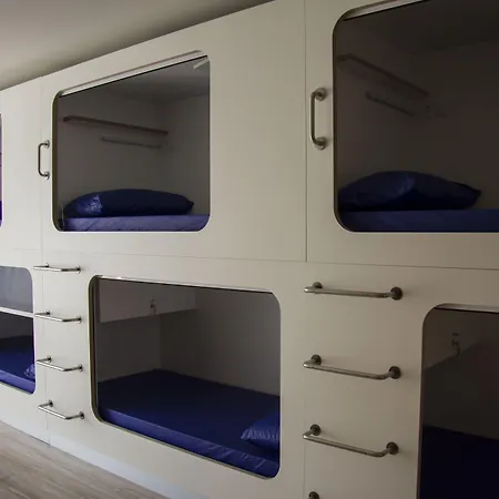 Hostel Cross (Adults Only)-3